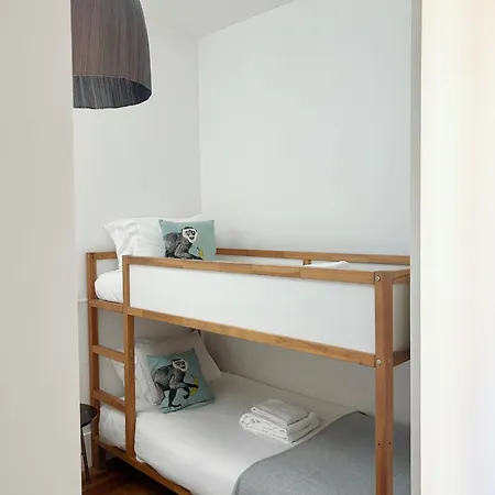 Apartman B2 Beautiful Sunny Loft Bairro Alto - Bica *