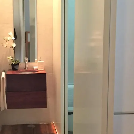 Apartamento B2 Beautiful Sunny Loft Bairro Alto - Bica *