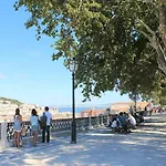 B2 Beautiful Sunny Loft Bairro Alto - Bica *